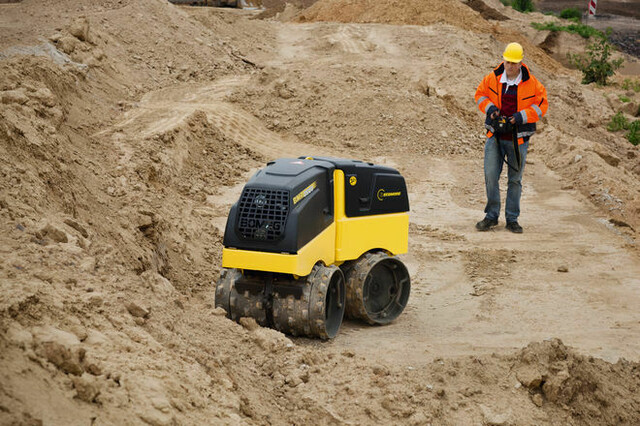 Bomag-Bmp-8500-Einsatz-2-I-Boehrer-Baumaschinen